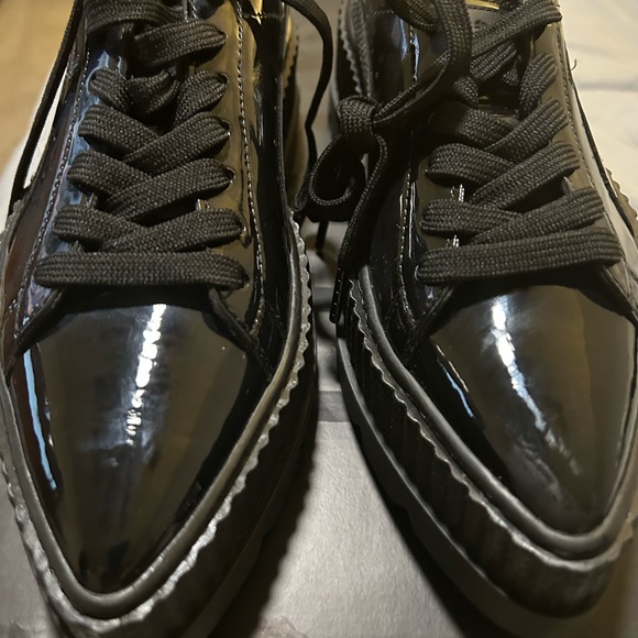 Fenty puma, pointy, creepers, black patent leather new inbox size 8 - Picture 2 of 11